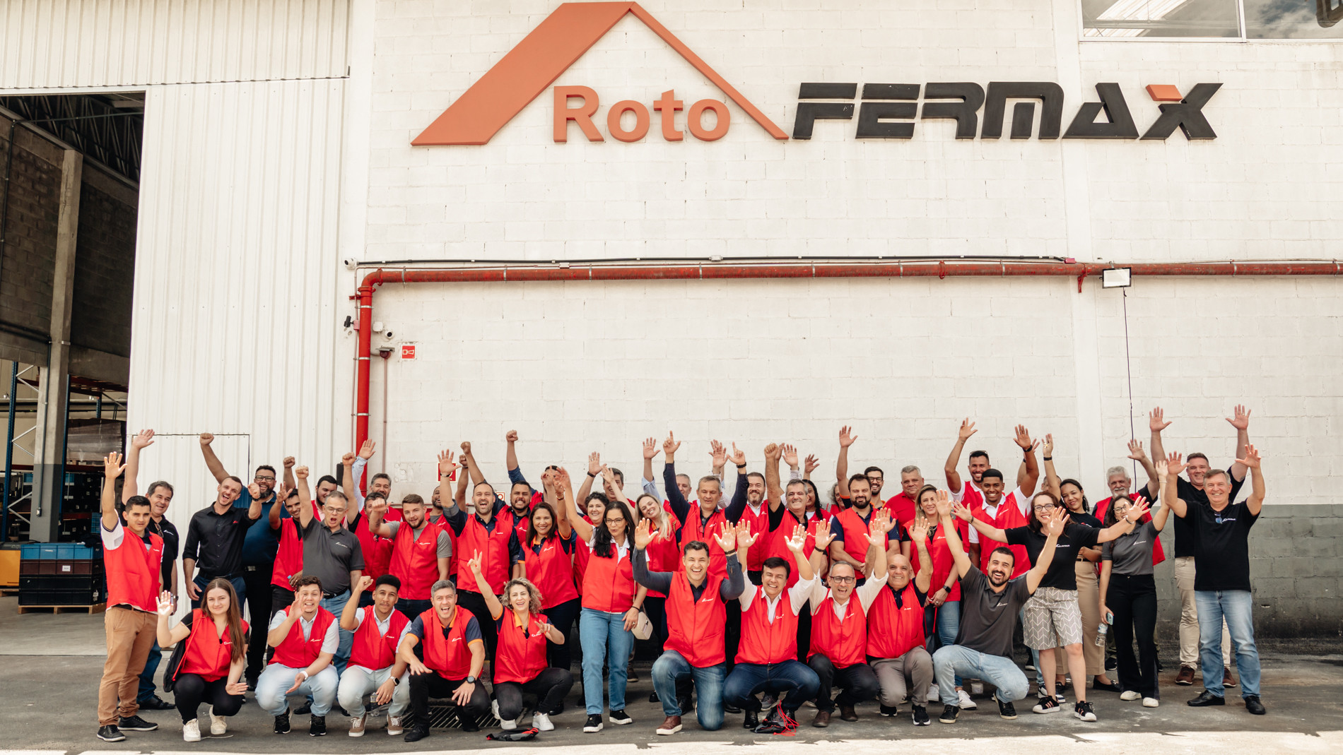 Roto Fermax recebe visita de clientes e parceiros na fábrica em Colombo (PR)